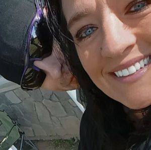 Meet your Posher, Casie